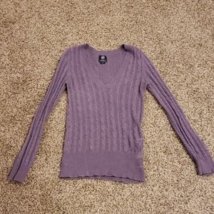 American eagle sweater